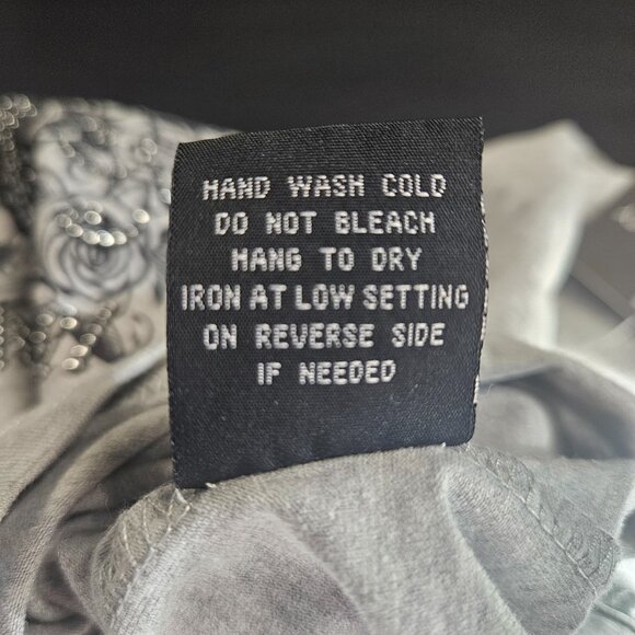 Harper & Ivy M Grey Long Sleeve T-Shirt with "Dark Angel" and graphics - Picture 6 of 8